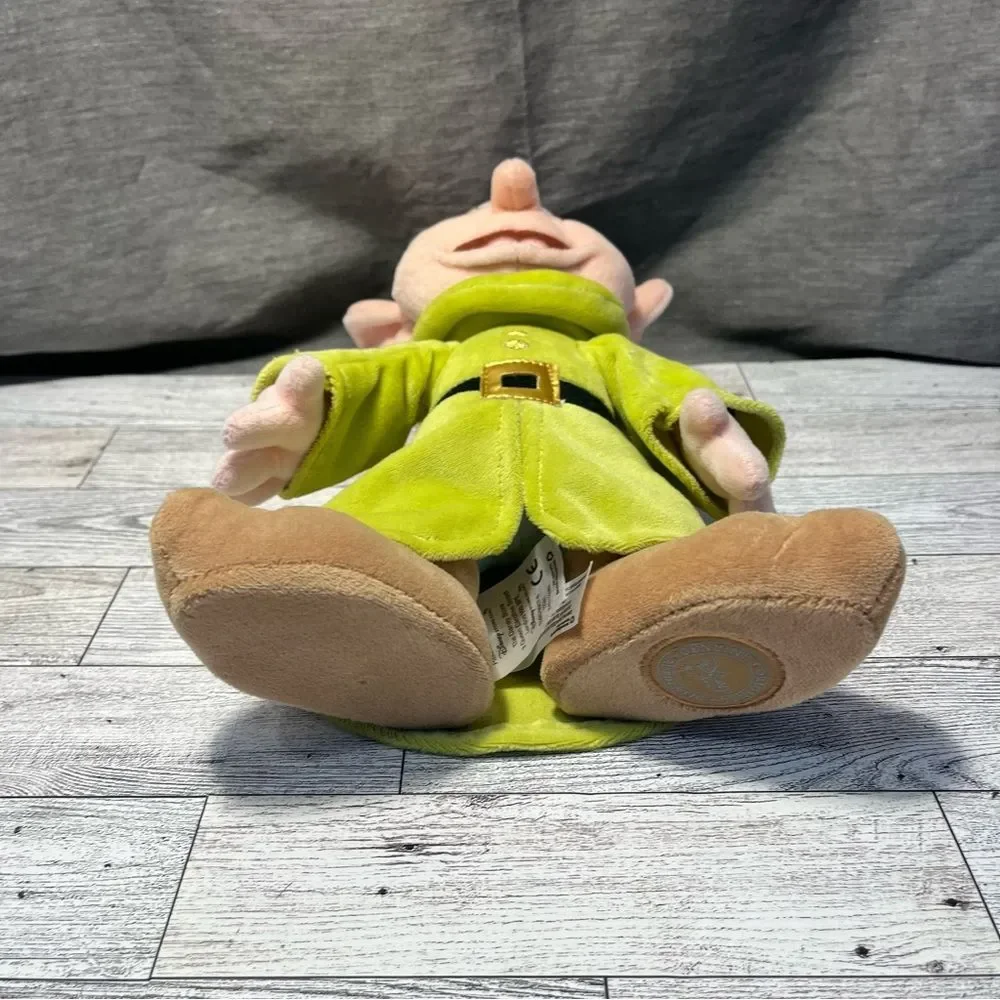 Disney Store 11” Dopey Plush Snow White And The Seven Dwarfs Multicolor